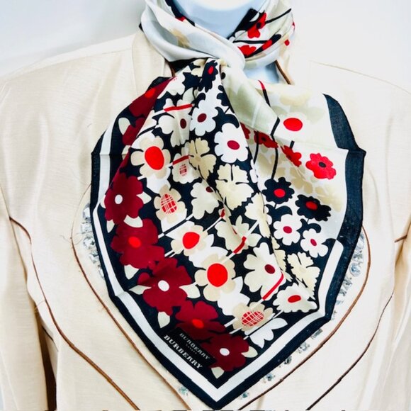 NewTag Burberry Miniscarf/handker19.5" Cotton/Silk Black White Red Floral(14) - Picture 2 of 8